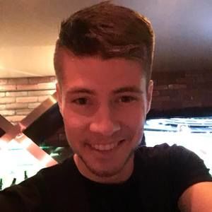 Meet your Posher, Zach